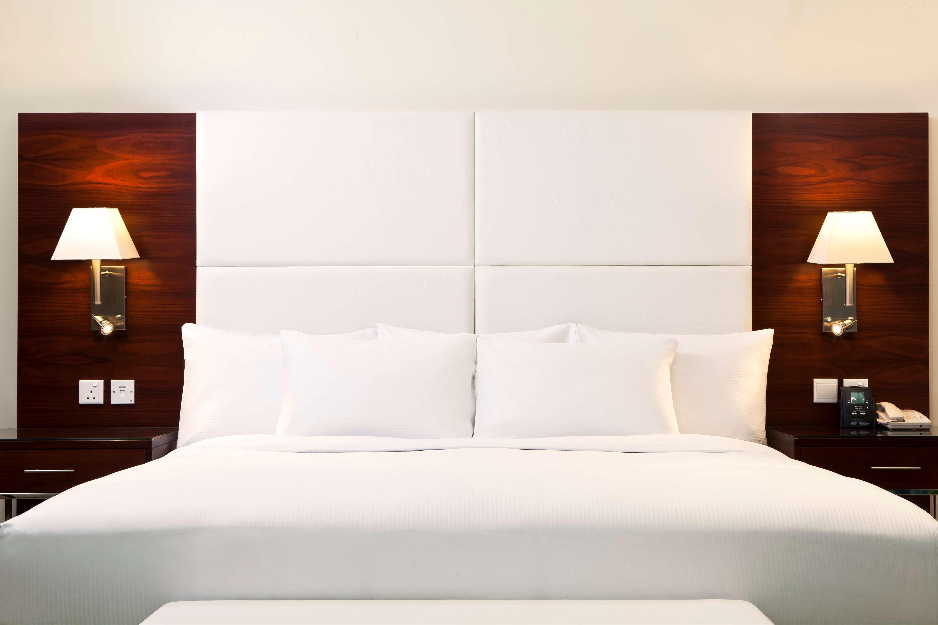 Hilton The Walk 4* Dubai
