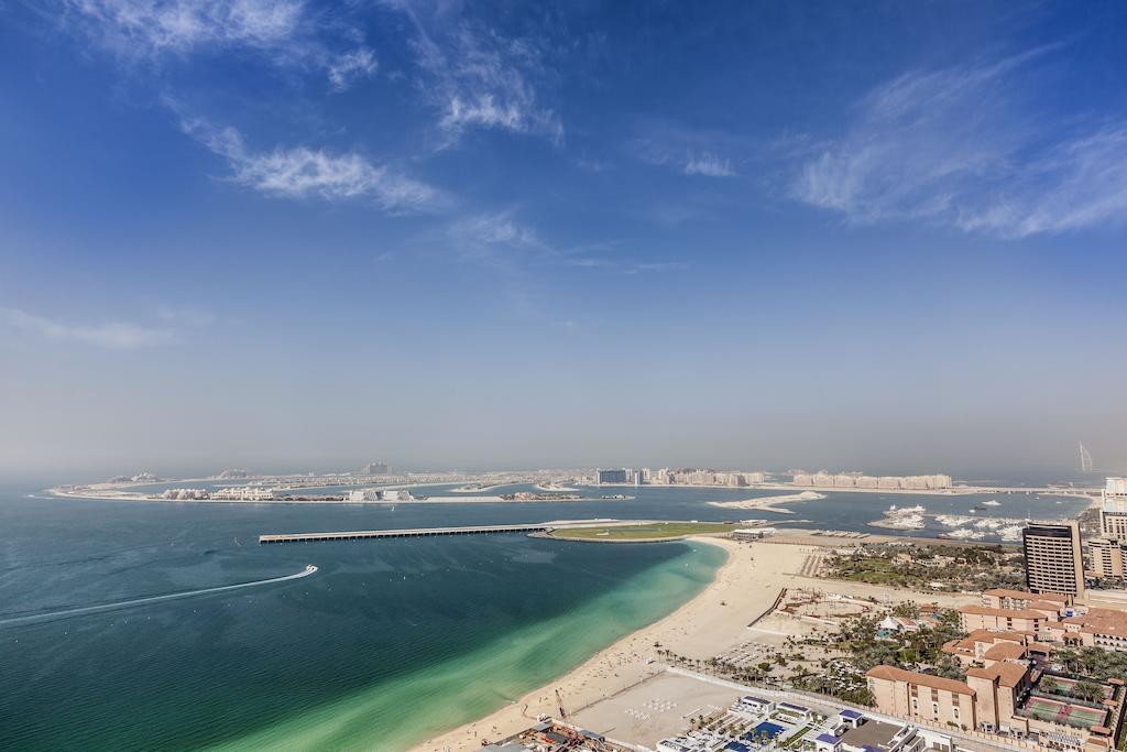 Hilton The Walk 4* Dubai