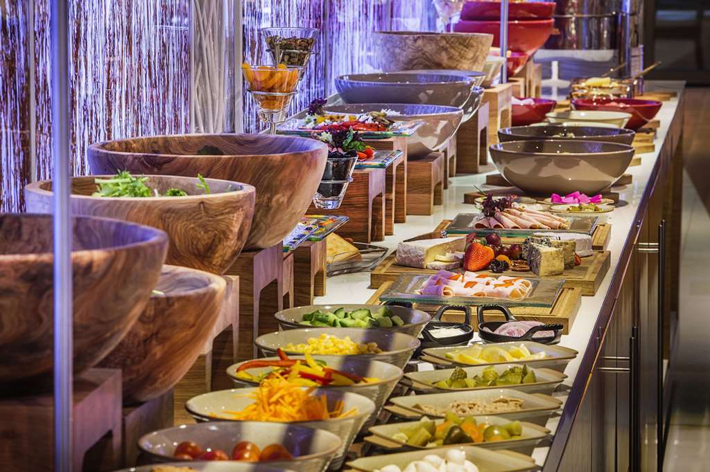 Hilton The Walk Dubai